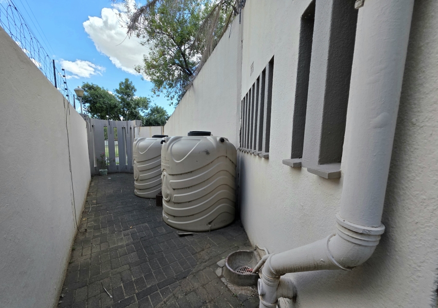 3 Bedroom Property for Sale in Jim Fouchepark Free State